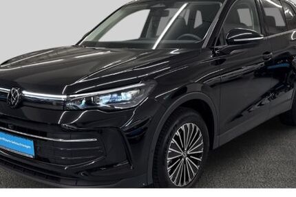 VW Tiguan 13.047 km 41.900 € Freiburg 79108