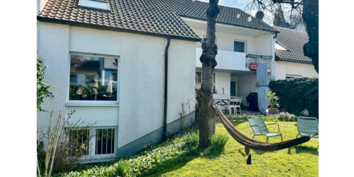 Etagenwohnung Freiburg im Breisgau Ebnet - 1.5 Zimmer, 28 m&sup2;, 690&euro; | Angebot:26044411