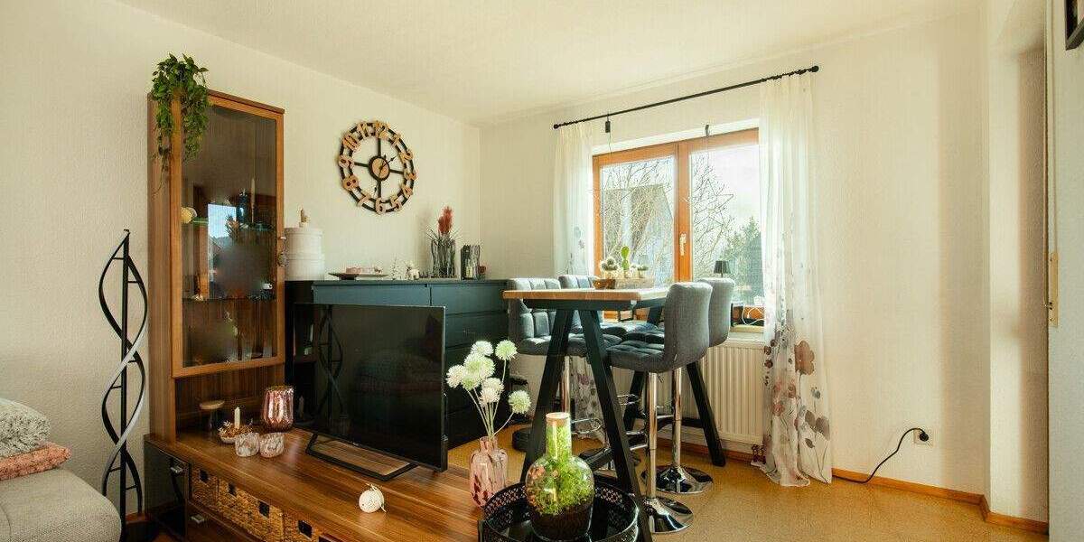 Doppelhaushälfte Titisee-Neustadt Neustadt - 6 Zimmer, 166 m&sup2;, 475.000&euro; | Angebot:24268353