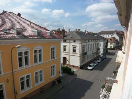 Wohnung zum Mieten in Freiburg im Breisgau 300 € 9 m²