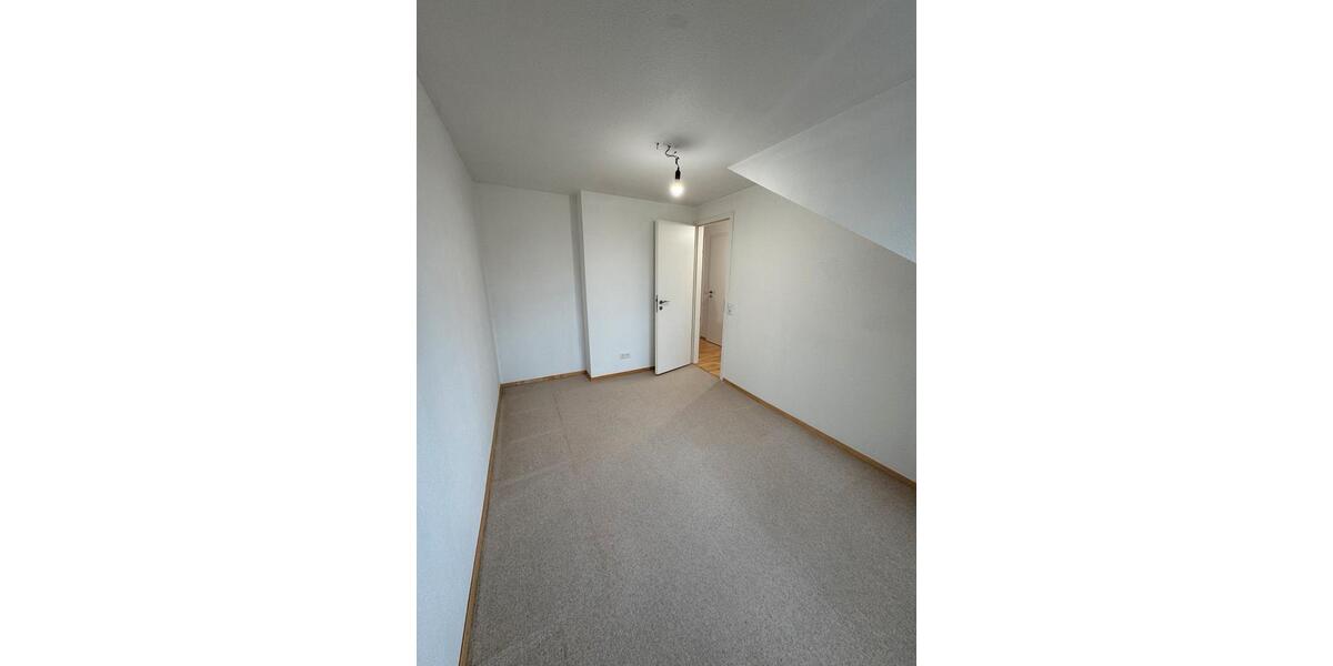 Dachgeschoßwohnung Emmendingen - 4 Zimmer, 97 m&sup2;, 478.000&euro; | Angebot:25636881