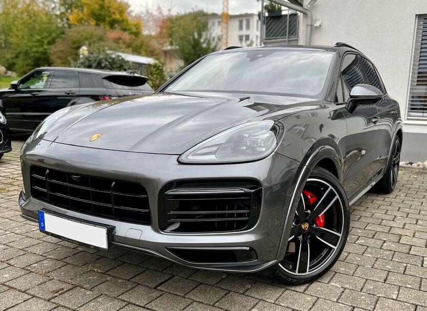 Porsche Cayenne 81.455 km 81.900 € Ebringen 79285