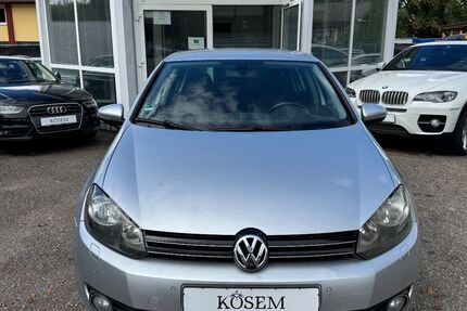VW Golf 186.101 km 5.490 € Müllheim 79379