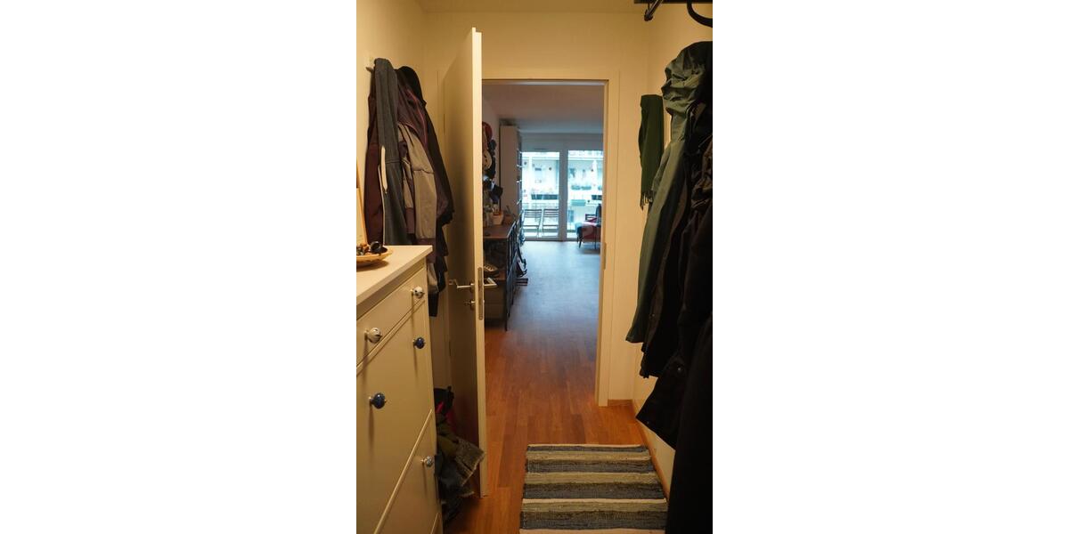 Etagenwohnung Freiburg im Breisgau Oberau - 3 Zimmer, 94 m&sup2;, 1.755&euro; | Angebot:26471095