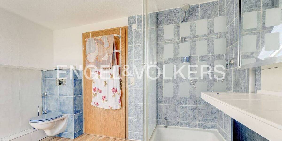 Mehrfamilienhaus, Wohnhaus Vogtsburg im Kaiserstuhl Oberrotweil - 1 Zimmer, 251 m&sup2;, 1.280.000&euro; | Angebot:26853359
