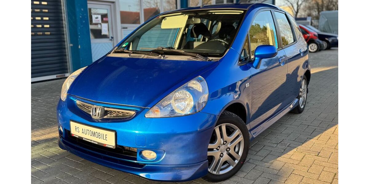 Honda Jazz 243.345 km 1.890 &euro; Bötzingen 79268