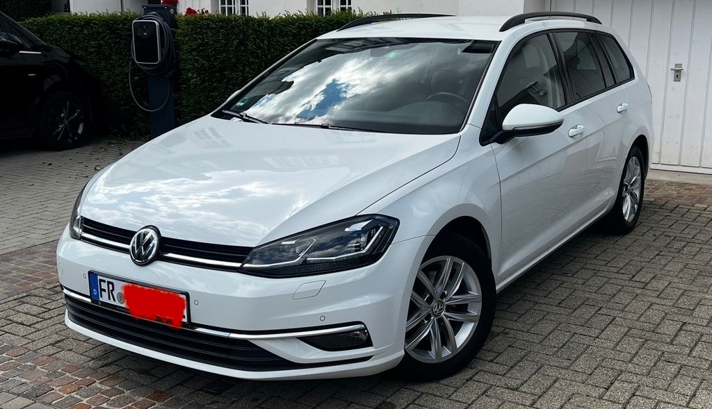 VW Golf 178.000 km 12.900 &euro; Ihringen 79241