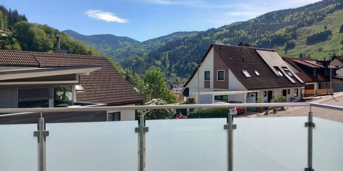 Etagenwohnung Todtnau Hasbach - 3 Zimmer, 85 m&sup2;, 1.050&euro; | Angebot:26859181