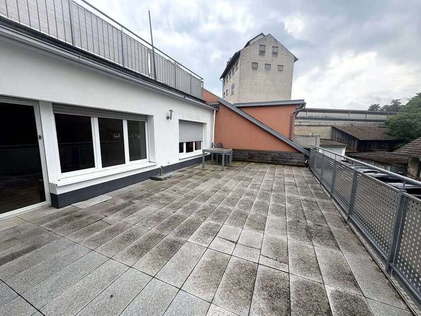 Wohnung zum Mieten in Müllheim 1.650 € 153 m²