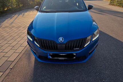 Skoda Octavia 163.000 km 16.200 &euro; Buggingen 79426