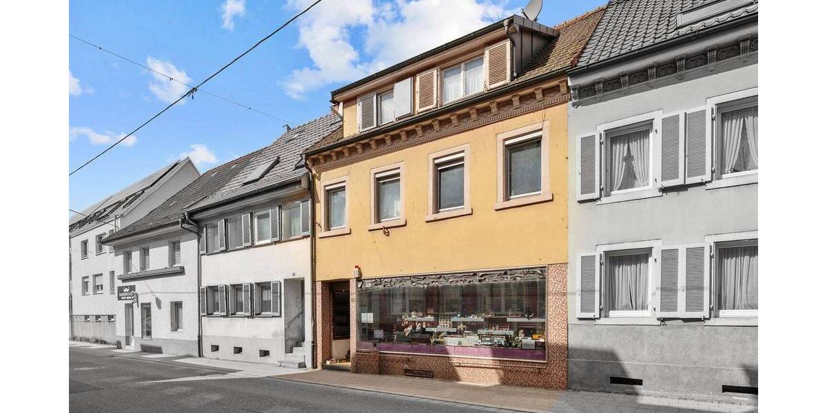 Mehrfamilienhaus, Wohnhaus Waldkirch - 7 Zimmer, 136 m&sup2;, 450.000&euro; | Angebot:25697051