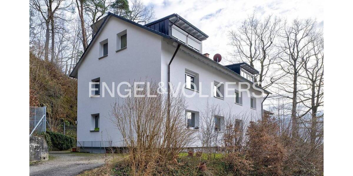 Etagenwohnung Freiburg im Breisgau Ebnet - 2 Zimmer, 56 m&sup2;, 265.000&euro; | Angebot:26094295