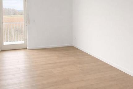 Wohnung March - 2 Zimmer, 64 m&sup2;, 1.300&euro; | Angebot:25452086