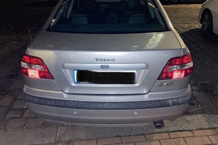 Volvo S40