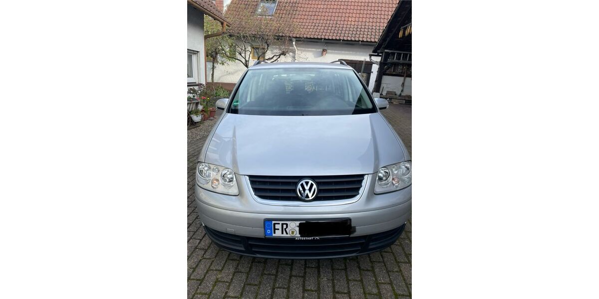 VW Touran 60.000 km 6.350 &euro; March 79232