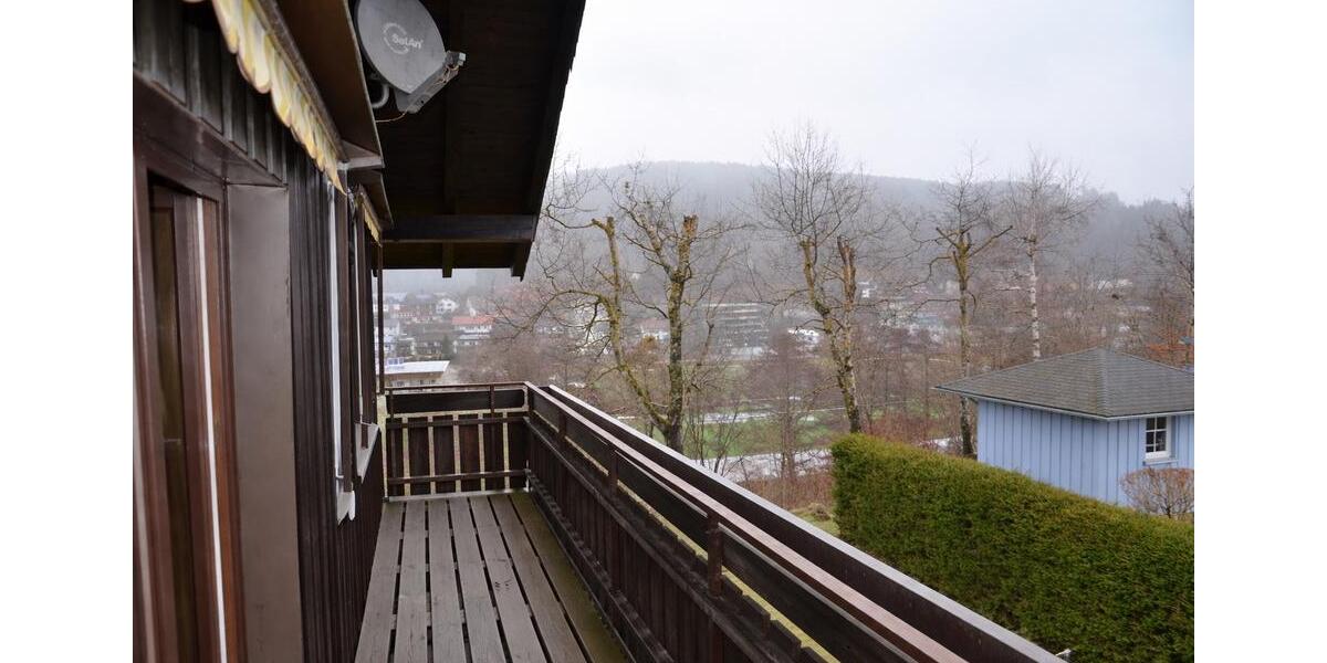 Einfamilienhaus Titisee-Neustadt Neustadt - 5 Zimmer, 160 m&sup2;, 340.000&euro; | Angebot:27076144