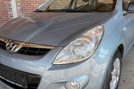 Hyundai i20 136.000 km 3.999 € Herbolzheim 79336