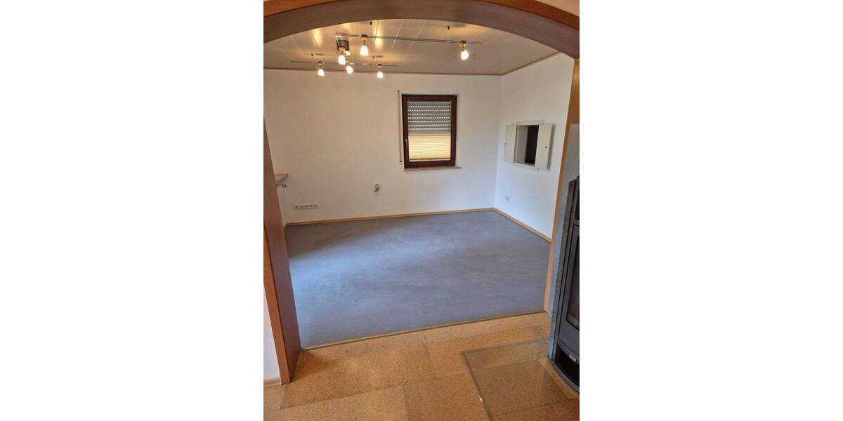 Mehrfamilienhaus, Wohnhaus Titisee-Neustadt Neustadt - 7 Zimmer, 193 m&sup2;, 575.000&euro; | Angebot:25796373