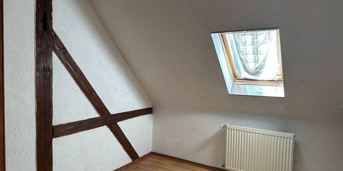 Mehrfamilienhaus, Wohnhaus Endingen - 9 Zimmer, 208 m&sup2;, 449.000&euro; | Angebot:26916485
