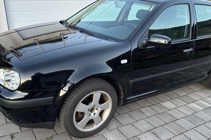 VW Golf 247.400 km 1.450 &euro; Tunau 79677