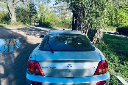 Hyundai Coupe
