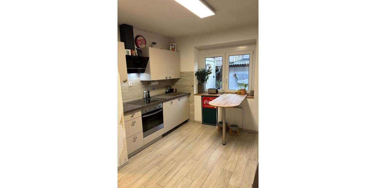 Mehrfamilienhaus, Wohnhaus Breisach - 8 Zimmer, 224 m&sup2;, 695.000&euro; | Angebot:26192358