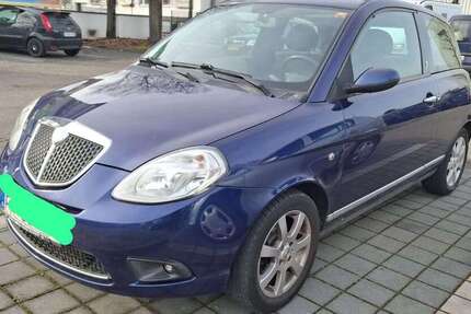 Lancia Ypsilon 181.000 km 1.200 &euro; Haslach (Freiburg im Breisgau) 79115