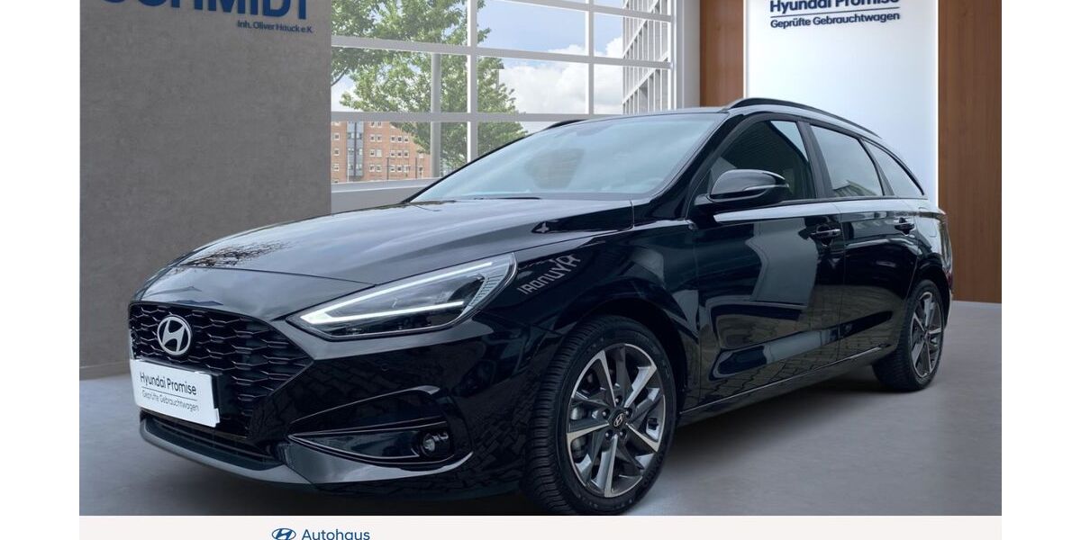 Hyundai i30 25.400 km 21.390 &euro; Freiburg 79111