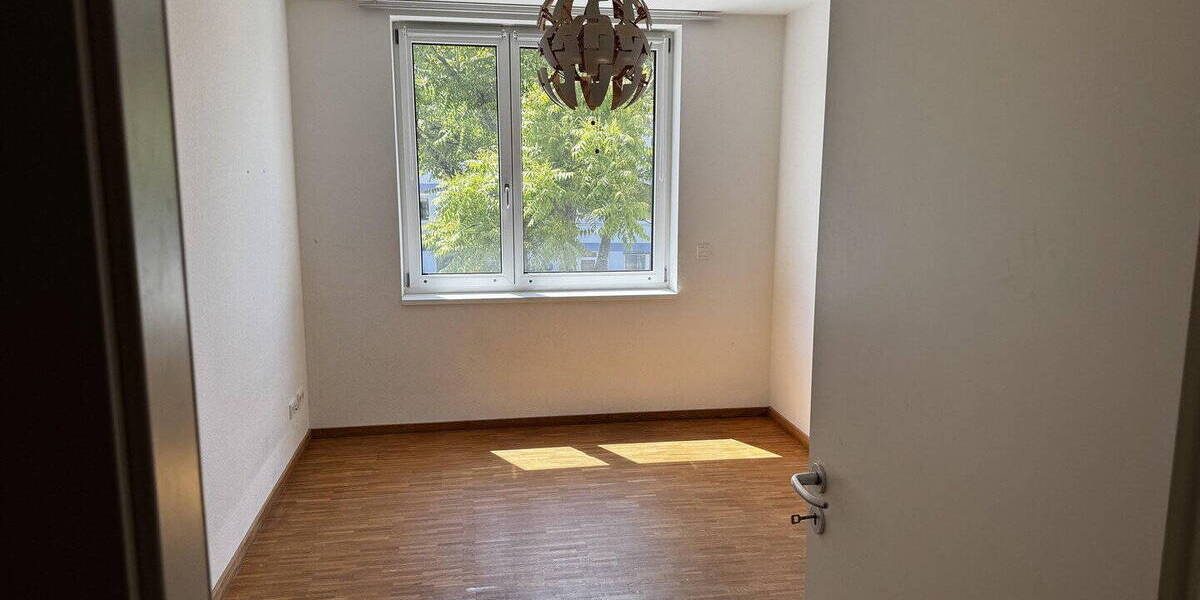 Etagenwohnung Freiburg im Breisgau Haslach - 4 Zimmer, 107 m&sup2;, 695.000&euro; | Angebot:26584595