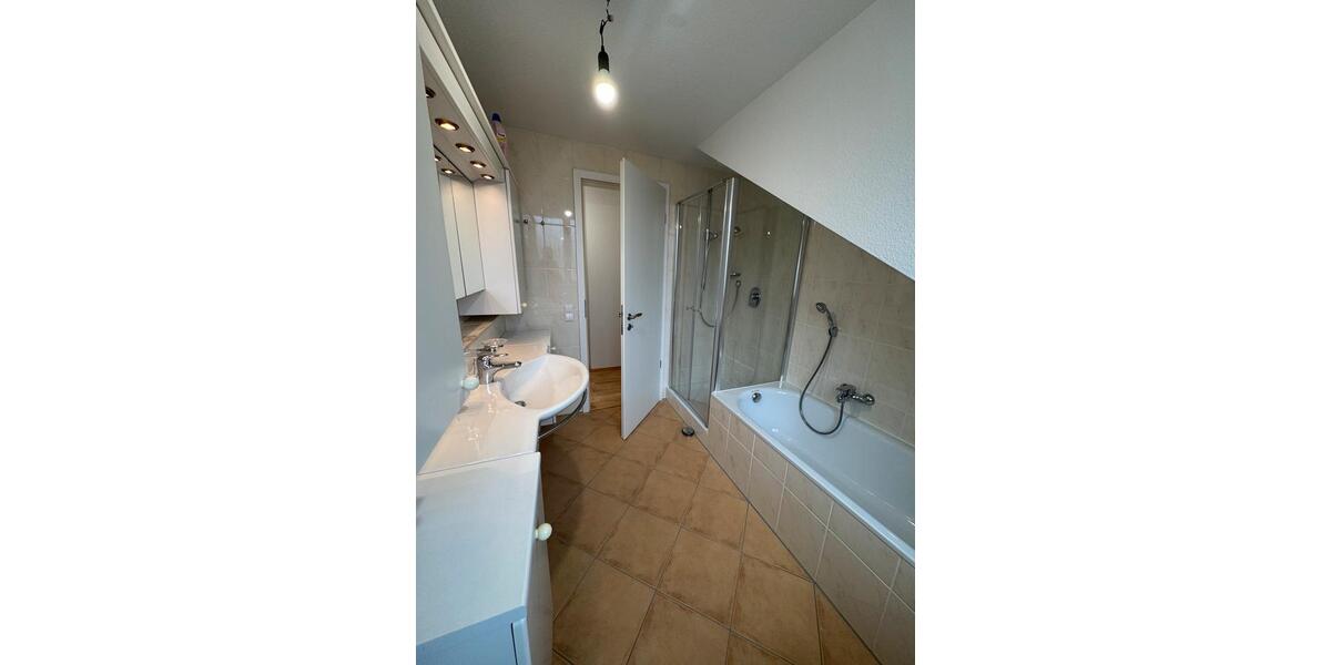 Dachgeschoßwohnung Emmendingen - 4 Zimmer, 97 m&sup2;, 478.000&euro; | Angebot:25636881