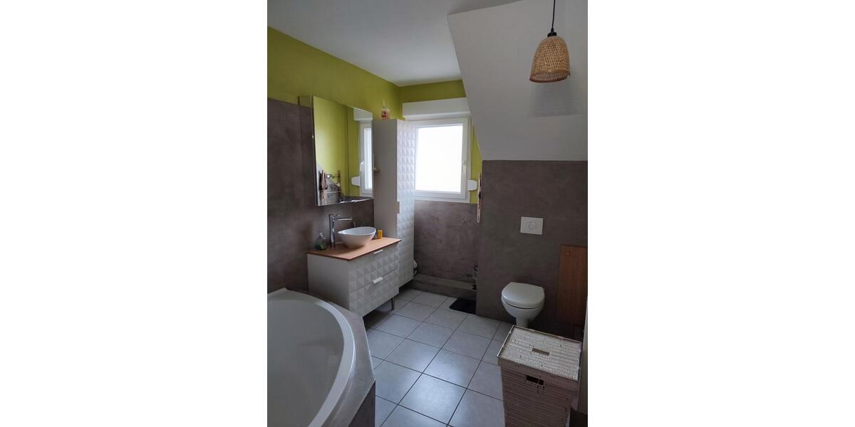 Doppelhaushälfte Breisach am Rhein - 5 Zimmer, 114 m&sup2;, 320.000&euro; | Angebot:26089642