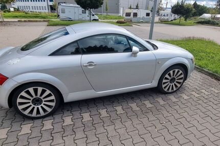 Audi TT 274.400 km 5.000 € Emmendingen 79312