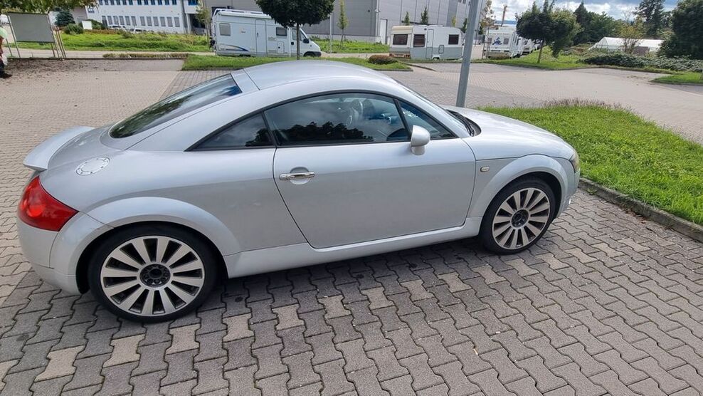 Audi TT 274.400 km 5.000 € Emmendingen 79312