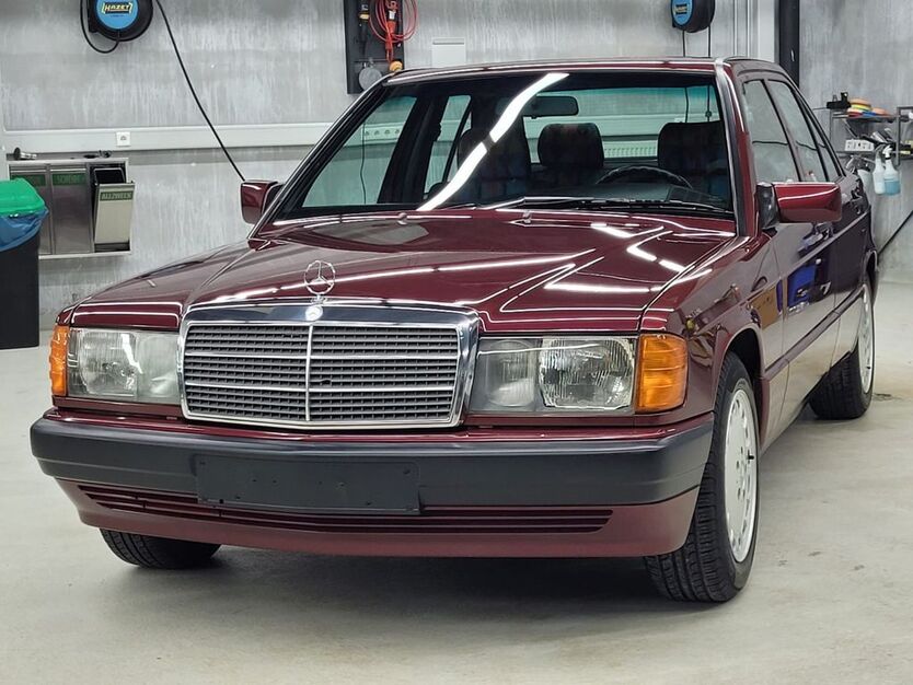 Mercedes-Benz 190 291.000 km 8.890 € Freiburg im Breisgau 79110