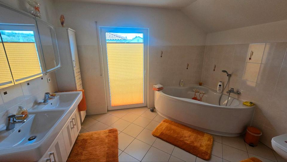 Einfamilienhaus Kenzingen - 5.5 Zimmer, 179 m&sup2;, 849.000&euro; | Angebot:26041540