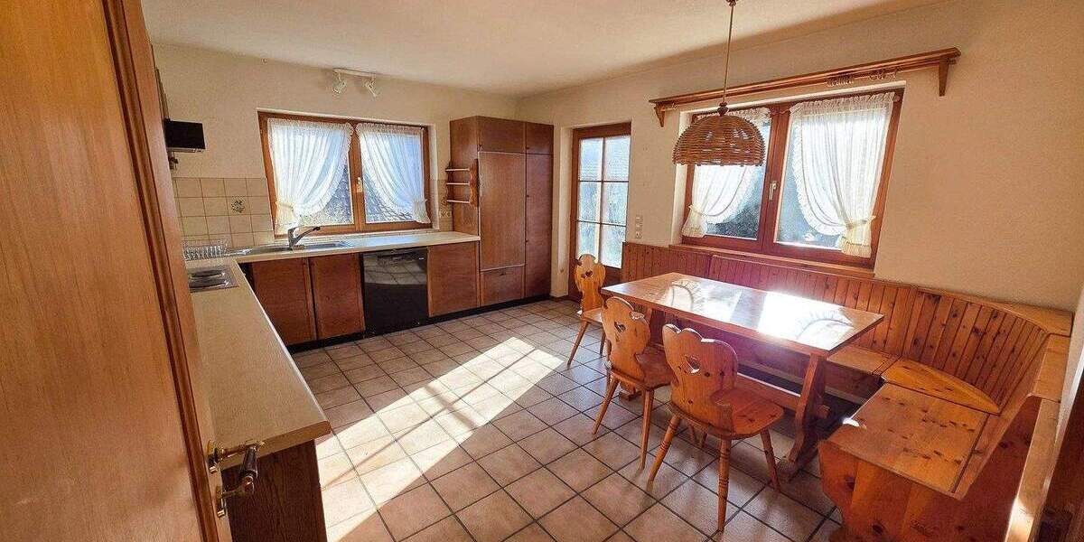 Einfamilienhaus Freiburg Munzingen - 1 Zimmer, 296 m&sup2;, 1.800.000&euro; | Angebot:25716432