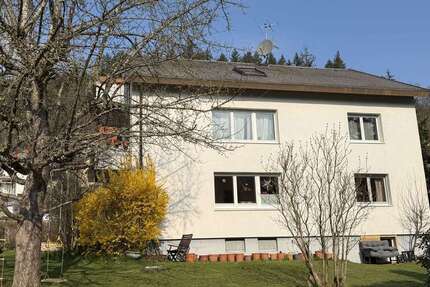 Haus Freiburg Ebnet - 12 Zimmer, 270 m&sup2;, 979.000&euro; | Angebot:25924199