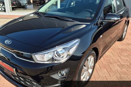 Kia Rio 33.900 km 14.900 € Auggen 79424