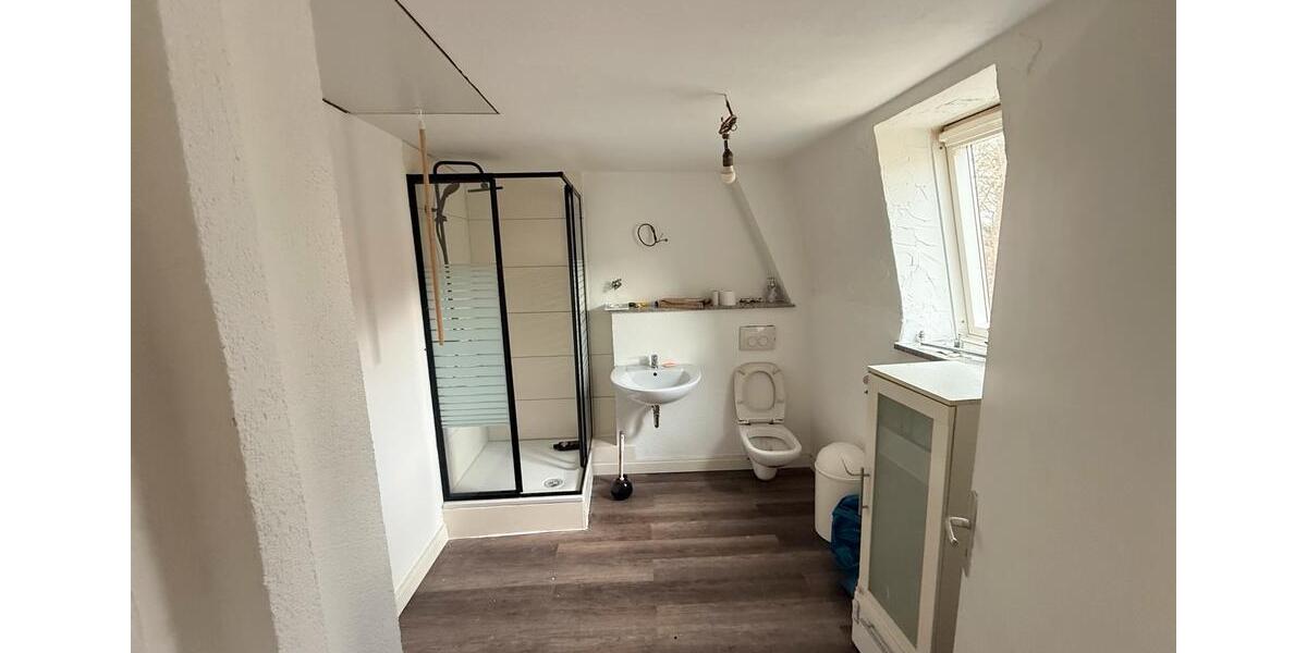 Einfamilienhaus Furtwangen im Schwarzwald - 5 Zimmer, 190 m&sup2;, 400.000&euro; | Angebot:26286295