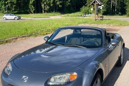 Mazda MX-5 128.000 km 8.499 &euro; Freiburg 79117