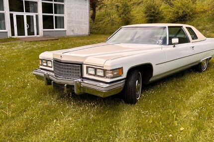 Cadillac Deville 67.200 km 18.900 &euro; Vogtsburg 79235