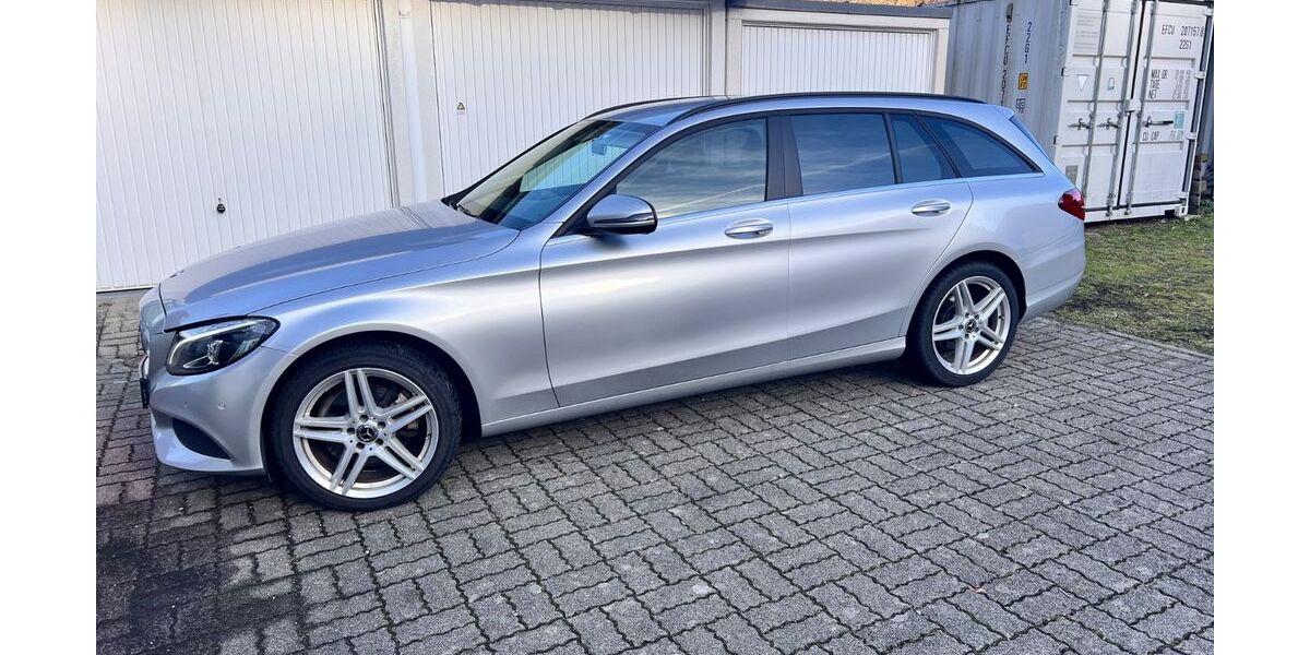 Mercedes-Benz C 200 145.000 km 15.700 &euro; Münstertal 79244