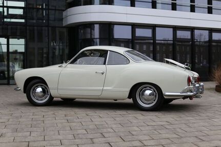VW Karmann Ghia