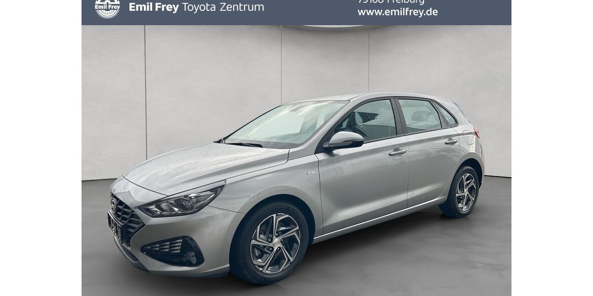 Hyundai i30 20.656 km 15.990 &euro; Freiburg 79108