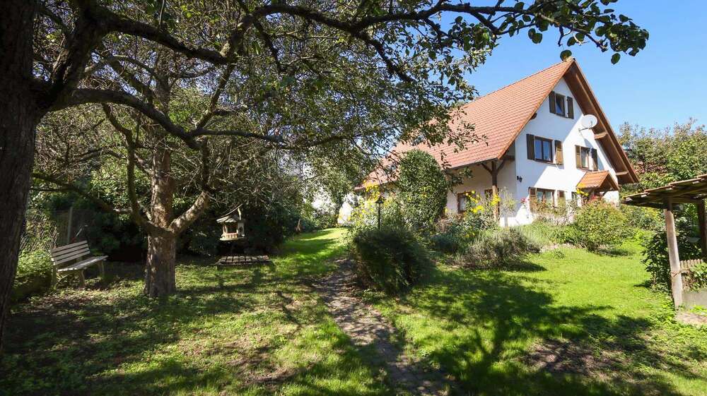 Einfamilienhaus Freiburg Munzingen - 11 Zimmer, 296 m&sup2;, 1.800.000&euro; | Angebot:25159043