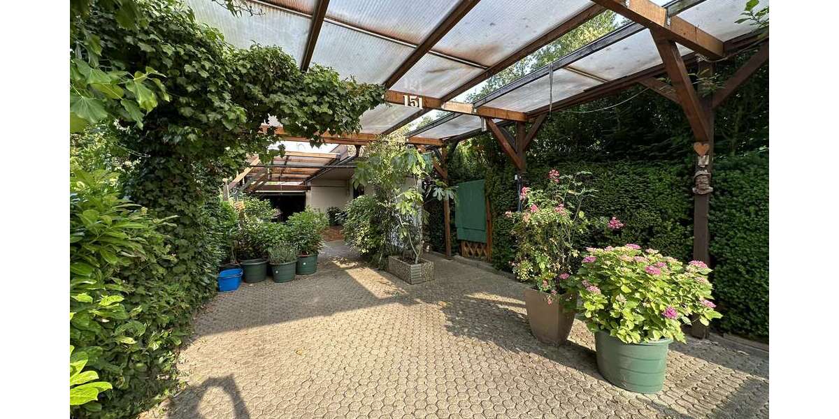 Haus zum Kaufen in Freiburg 1.100.000 € 120 m² 5.5 zimmer