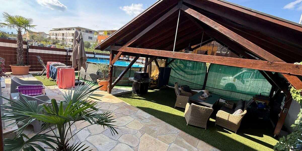 Haus zum Kaufen in Staufen 690.000 € 164 m² 5 zimmer