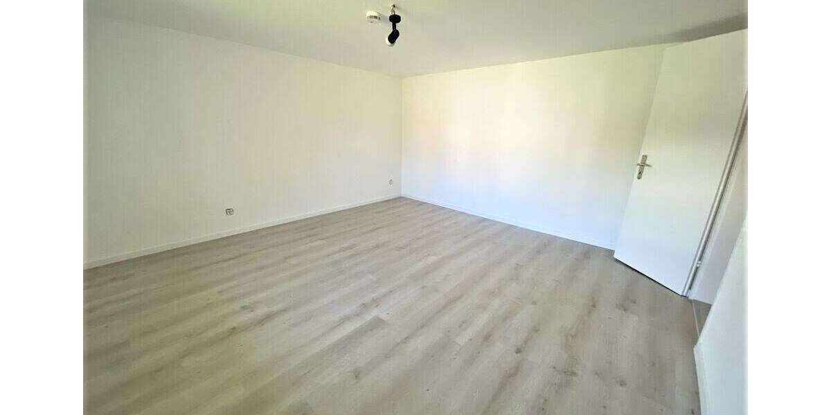 Etagenwohnung Titisee-Neustadt Neustadt - 4.5 Zimmer, 141 m&sup2;, 349.000&euro; | Angebot:27144058