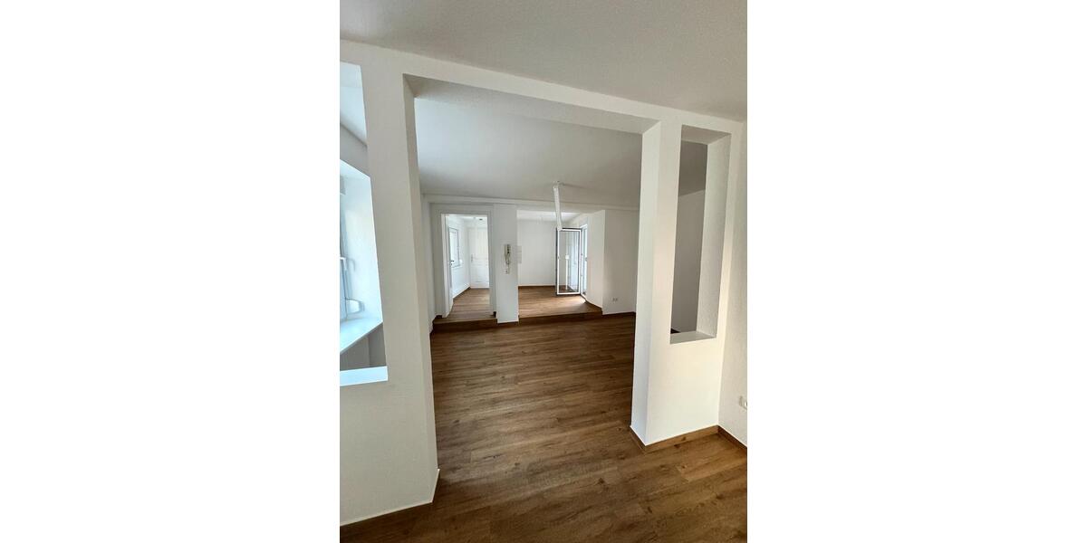 Etagenwohnung Freiburg im Breisgau Betzenhausen - 2.5 Zimmer, 65 m&sup2;, 1.400&euro; | Angebot:26313625