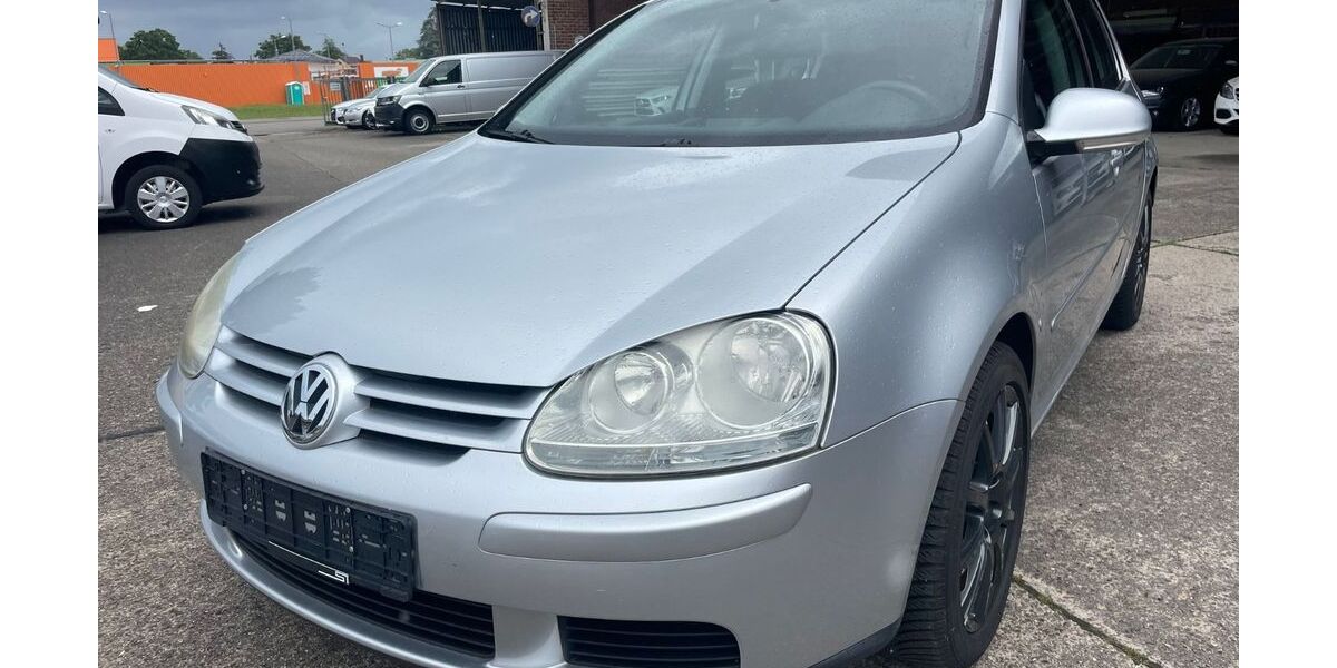 VW Golf 75.000 km 5.799 &euro; Herbolzheim 79336